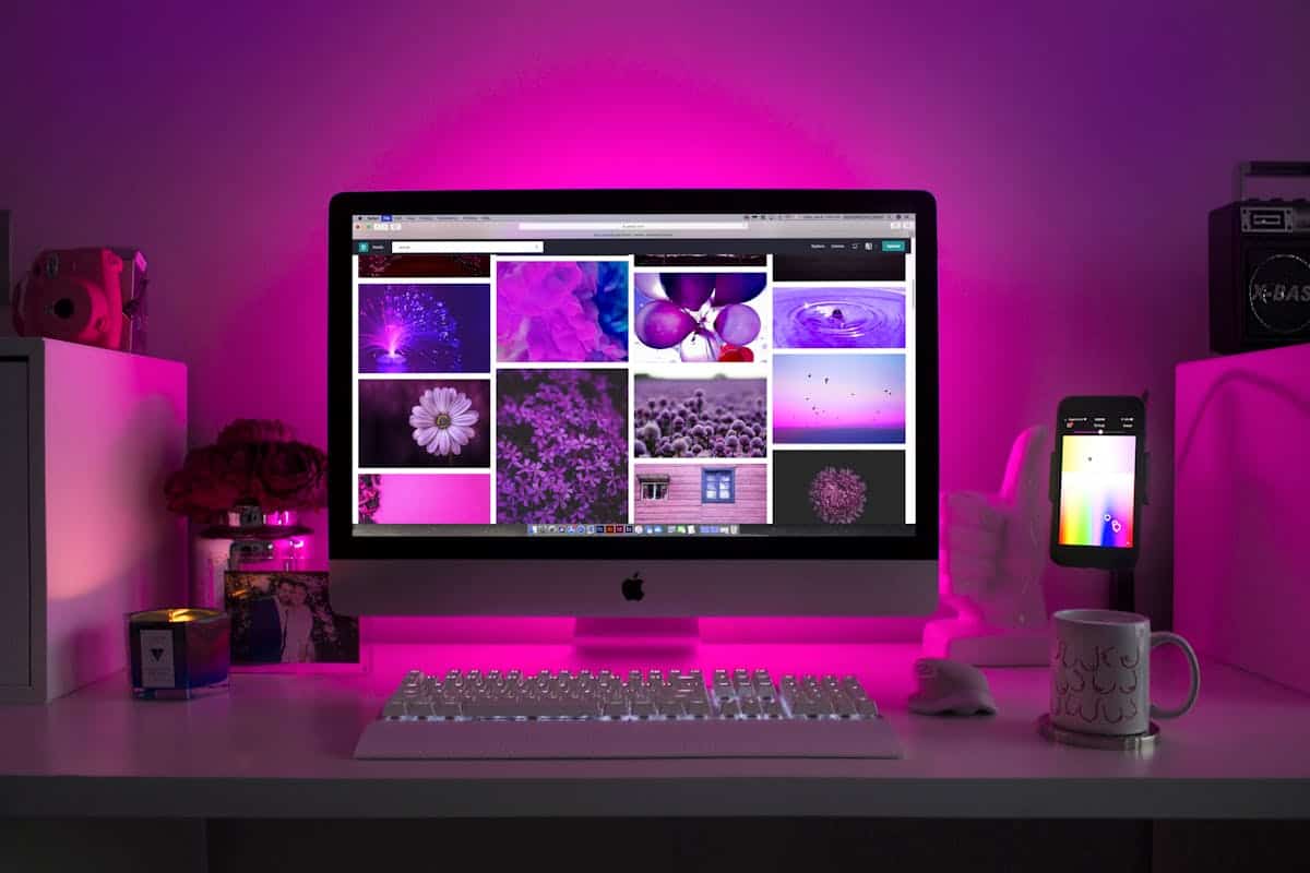 Custom Websites vs. Website Builders: Making the Right Choice